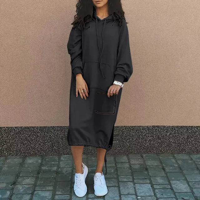 Urbanes hoodie-kleid mit kängurutasche