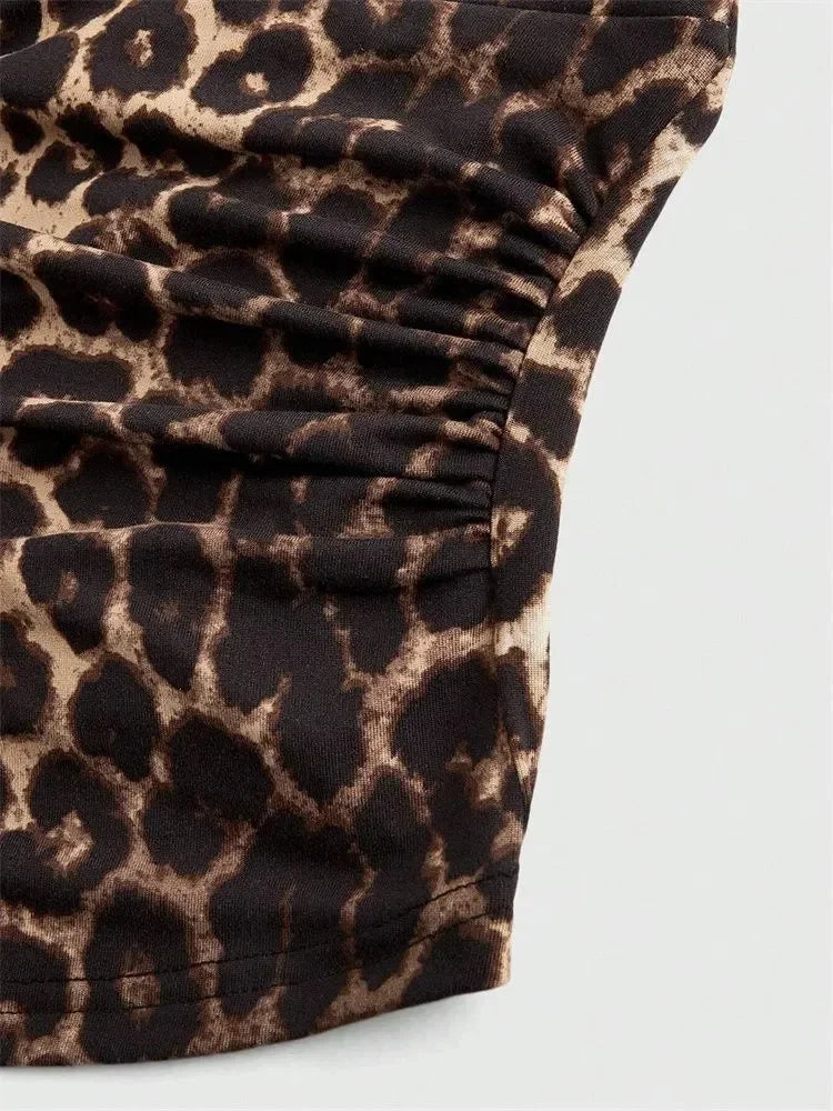 Top corto con collo halter e schiena scoperta | Top per donna