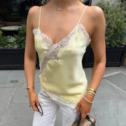 Kara Asymmetrisches Satin-Cami-Top