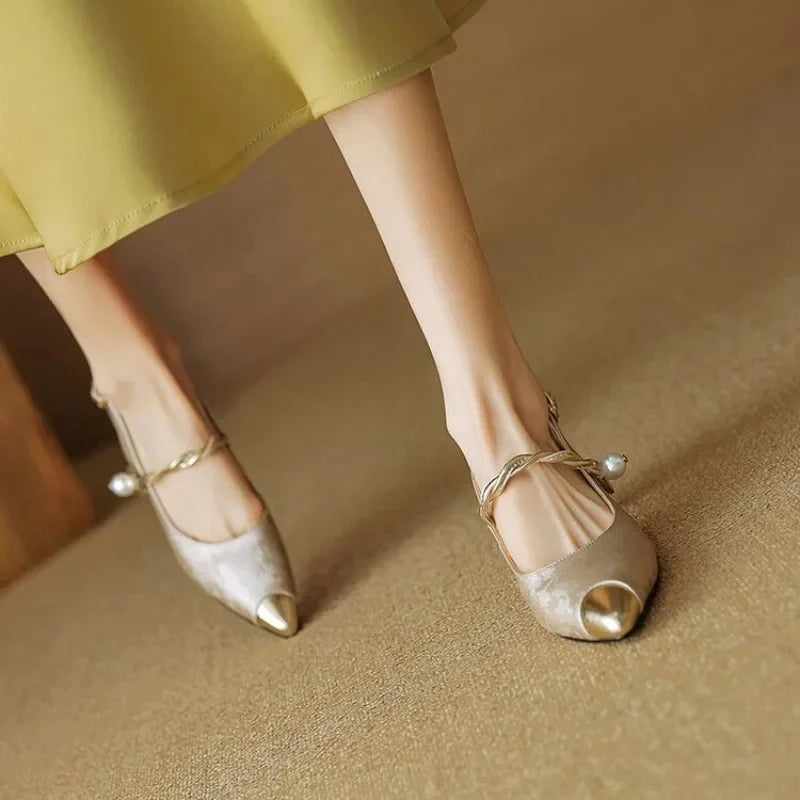 Pumps mit Kitten-Heel für Damen