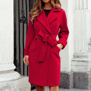 Eleganter Kaschmir-Trenchcoat für Damen mit Knopfsystem in lebhaften Farben