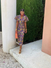 Elena | Auffälliges Halblanges Kleid mit Puffärmeln