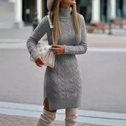 Gestricktes Damenkleid Mit Hohem Ausschnitt | Winter