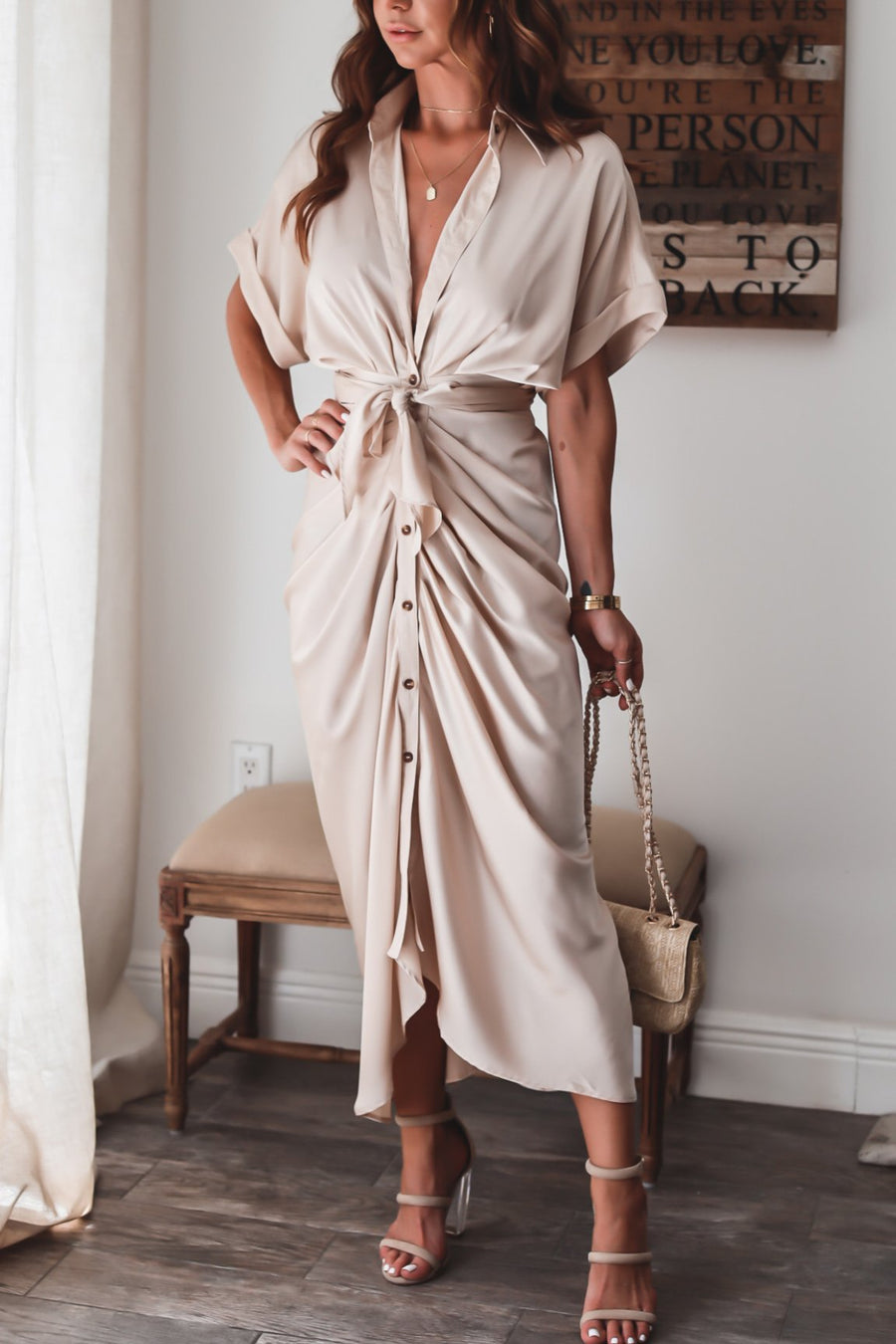 Damen Midikleid aus Baumwolle mit figurbetontem Schnitt und Knopfleiste