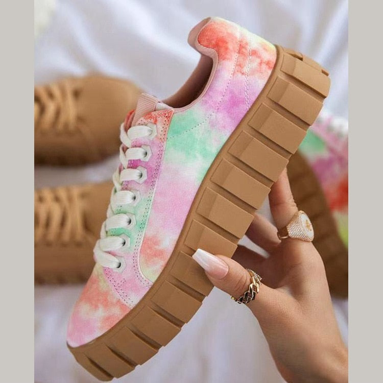 Jana - klobige Plateau-Sneakers | Bequeme Außensohle mit strukturiertem Design