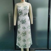 Bequemes | stilvolles Kleid mit Sling-Print für dich