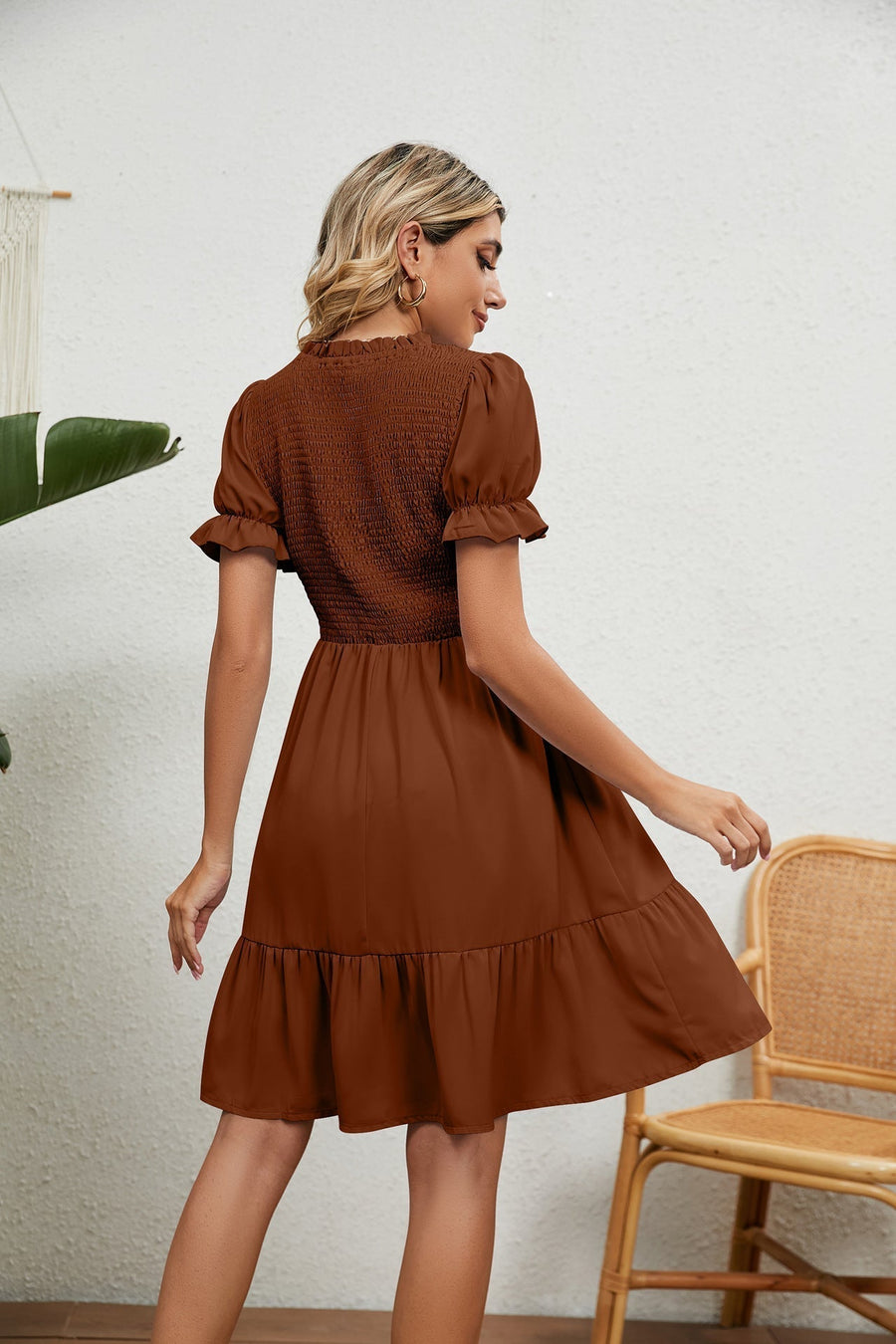 Elegantes - Sommerkleid mit Rüsche für dich