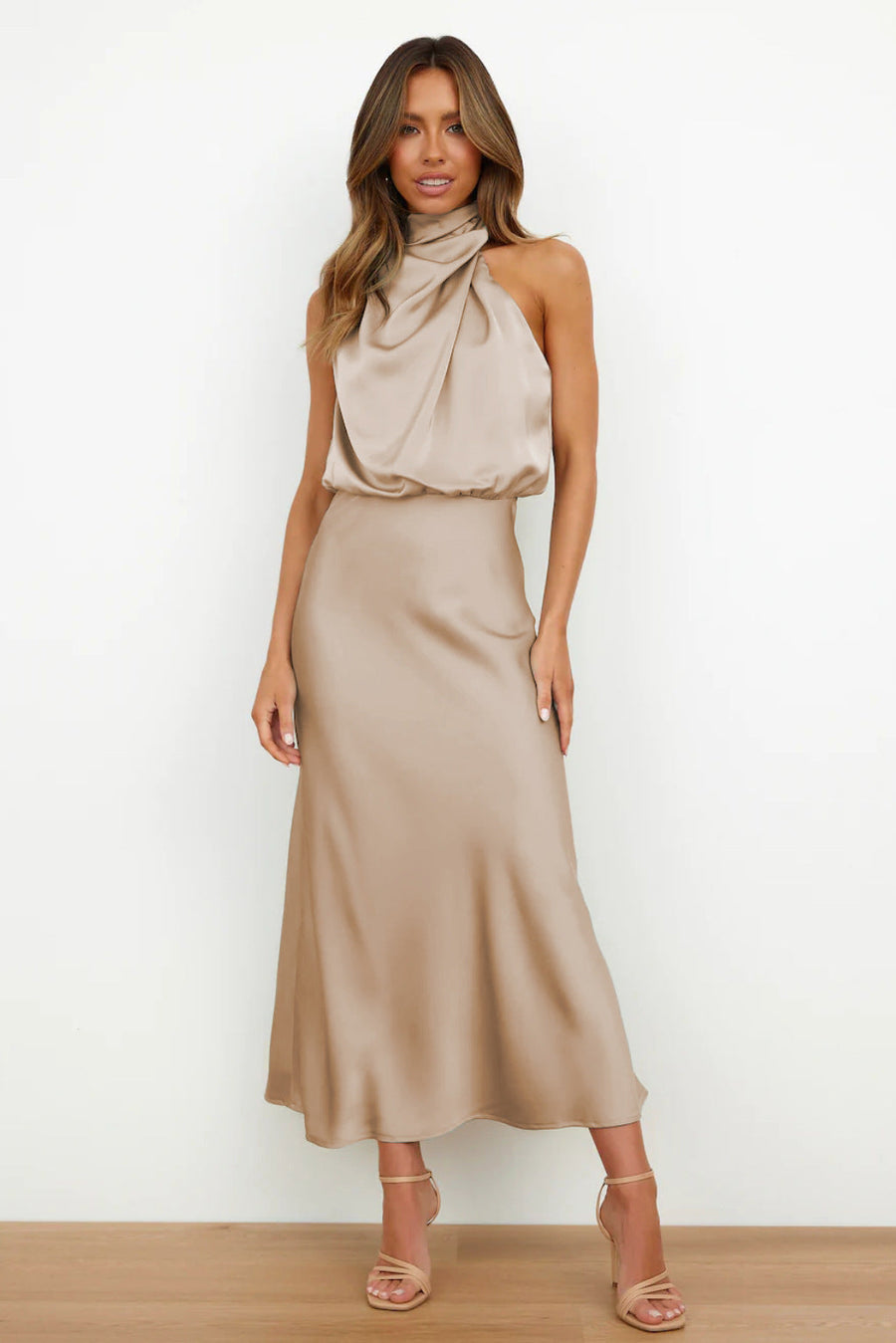 Damen Satin Midikleid Halterneck rückenfrei elegant für Party oder Abendanlass