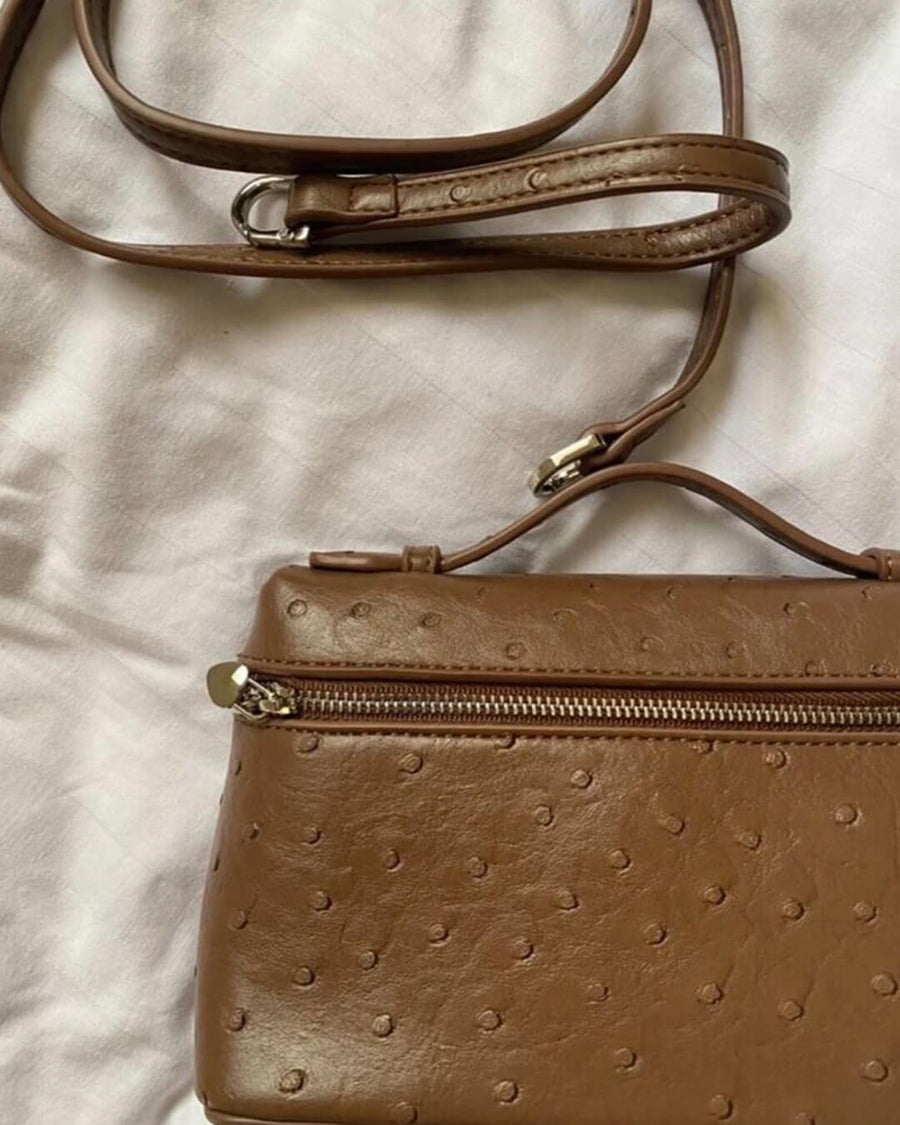 Harper Straußenleder-inspirierte Kosmetiktasche