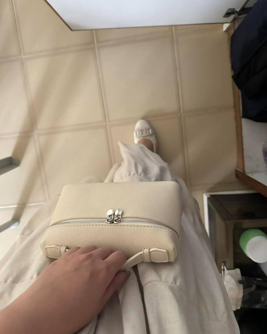Harper Glattes Leder-Kosmetiktasche