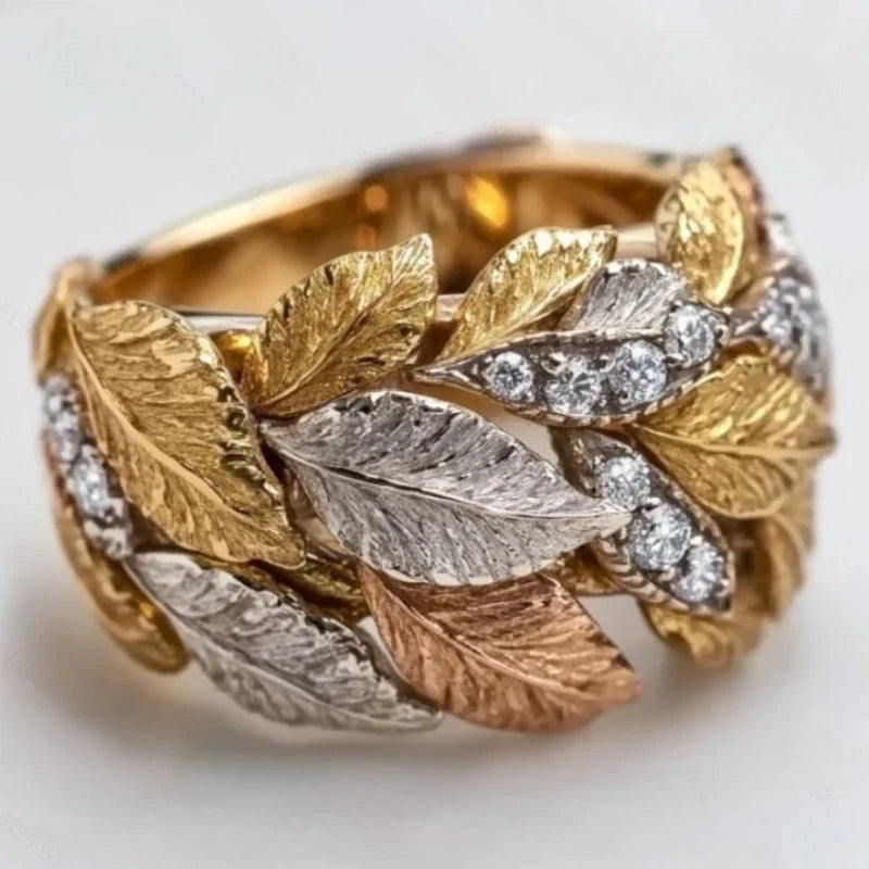 Yulee – Handgefertigter Ring mit Blattmuster