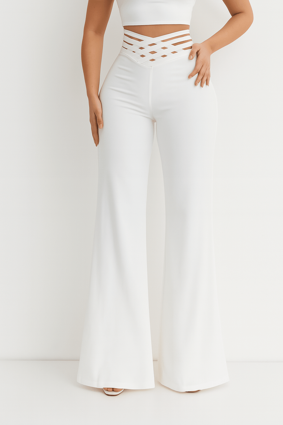 Schlaghose Damen | Hoher Bund & Cut-out Taillen-Detail