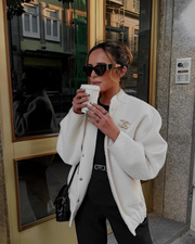 Izzy - frühlings-bomberjacke für frauen