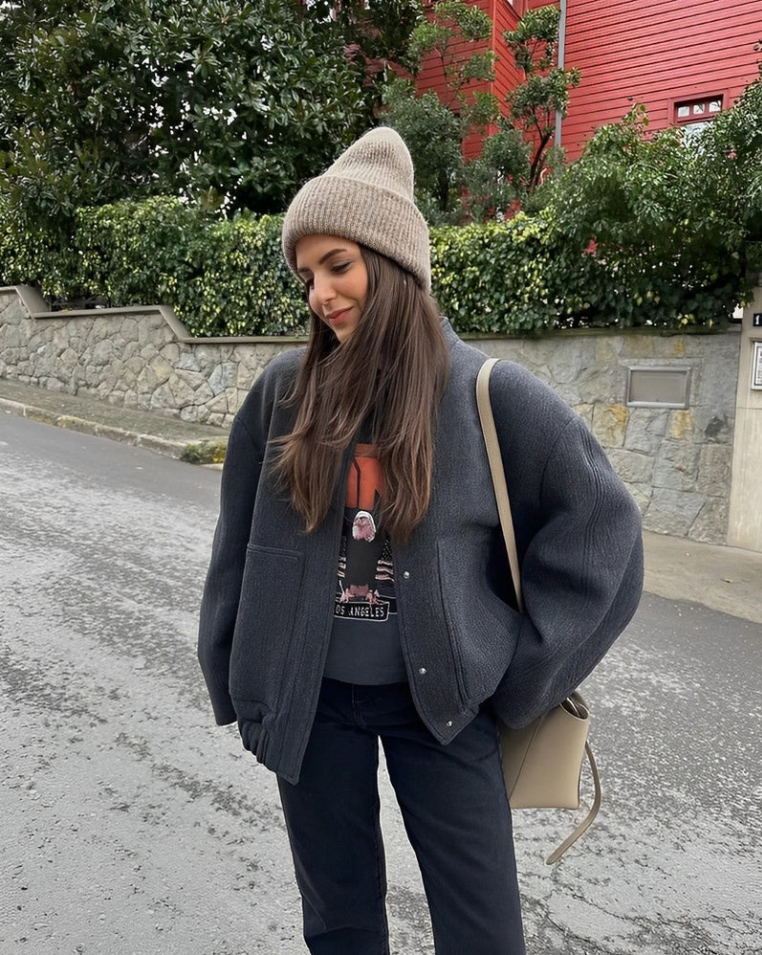 Izzy - frühlings-bomberjacke für frauen