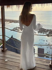 Maxikleid im Häkel-Look mit tiefem Ausschnitt und langen Ärmeln