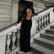 Elegantes Rückenfreies Maxikleid mit Kettendetail
