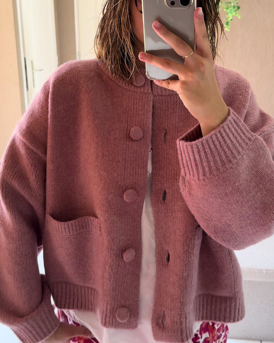 Nessa Grob gestrickte Strickjacke