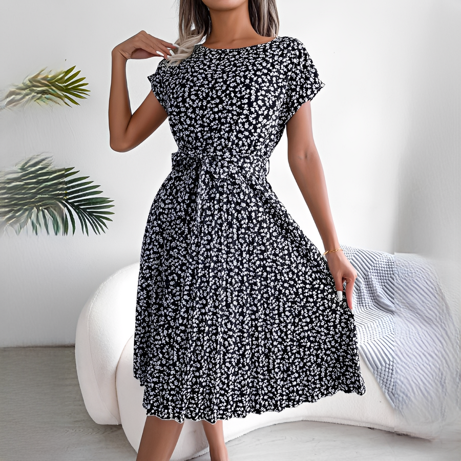 Sommerkleid Damen | Plissiertes Midi mit Bindegürtel & Blumenmuster