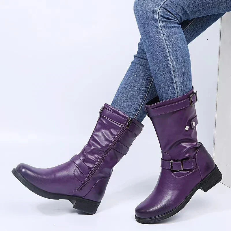 Stiefel Damen im Bikerstil mit Schnallen