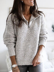 Strukturierter Strickpullover mit Stehkragen
