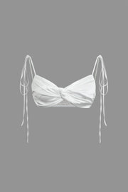 Elizabeth | Ein Stück Satin-Top mit verstellbaren Schnürträgern & Knotendetail