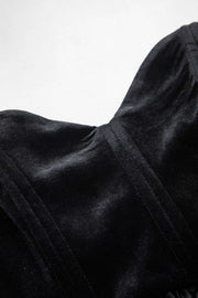 Jennifer | Corsagen-Top mit Herz-Ausschnitt und voluminösem Satin-Peplum