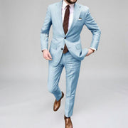 Zweiteiliger Herrenanzug – Blazer und Hose, klassisch-formeller, maßgeschneiderter Stil
