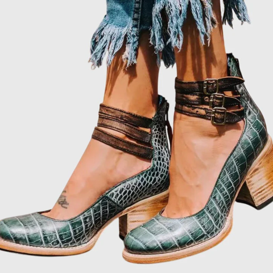 Helene | Damen Schnallenriemen Blockabsatz Stiefel