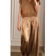Chloe - Hoch taillierte Hose aus Satin mit weitem Bein | Glamorous Comfort Hose damen