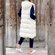 Lange gesteppte Damenweste mit Kapuze – Warme, ärmellose Weste für Herbst und Winter, ideal für lässige Outdoor-Looks