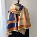 Navy Blau
