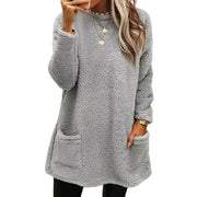 Karina - Gemütlicher Fleece-Pullover mit Knopfdetail