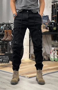 Schwarz (mit Taschen)