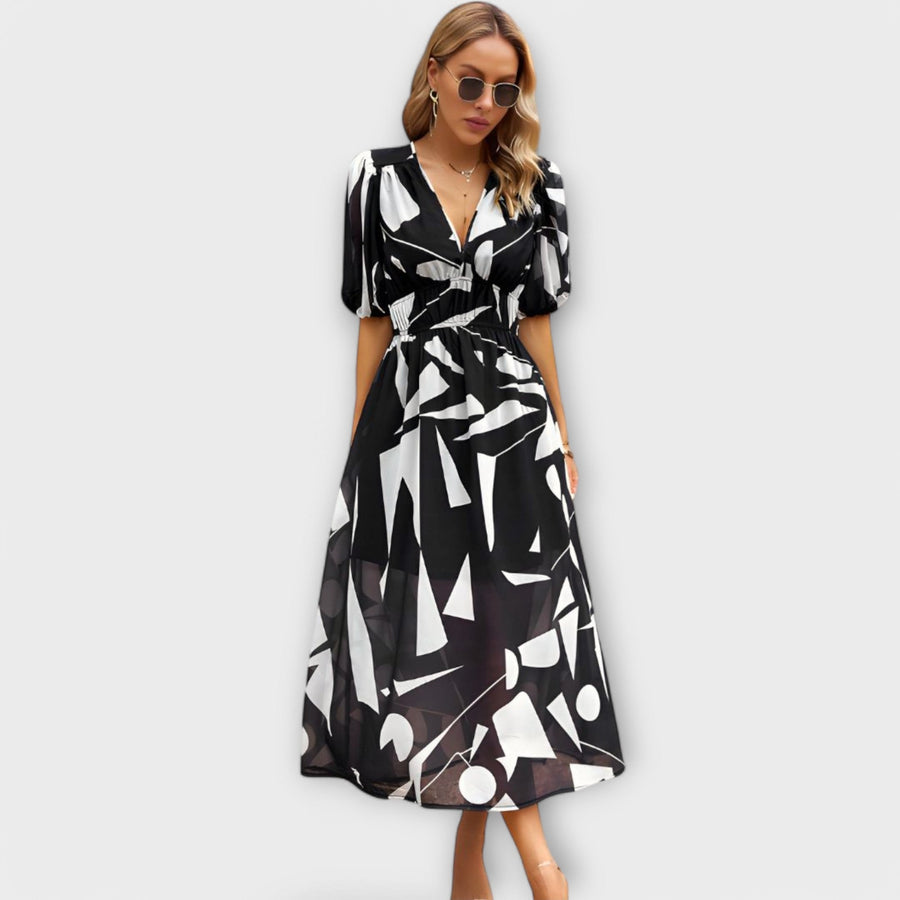 Maxikleid mit Ballonärmeln im abstrakten Design