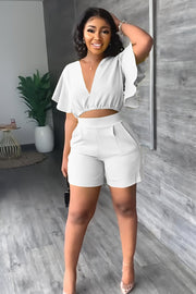 Zweiteiliges Sommeroutfit Damen | Crop-Top mit Rüschen & High-Waist-Shorts