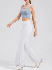 Leonarda | Atmungsaktive Micro-Flare Sporthosen für Frauen