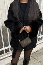 ARCTIC GRACE – ELEGANTER WOLLMANTEL FÜR DAMEN