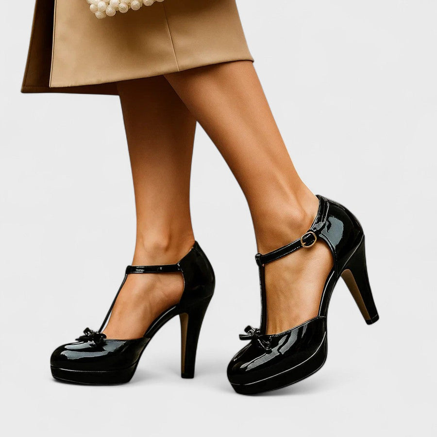 Damen-Pumps mit hohem Absatz und Fesselriemen