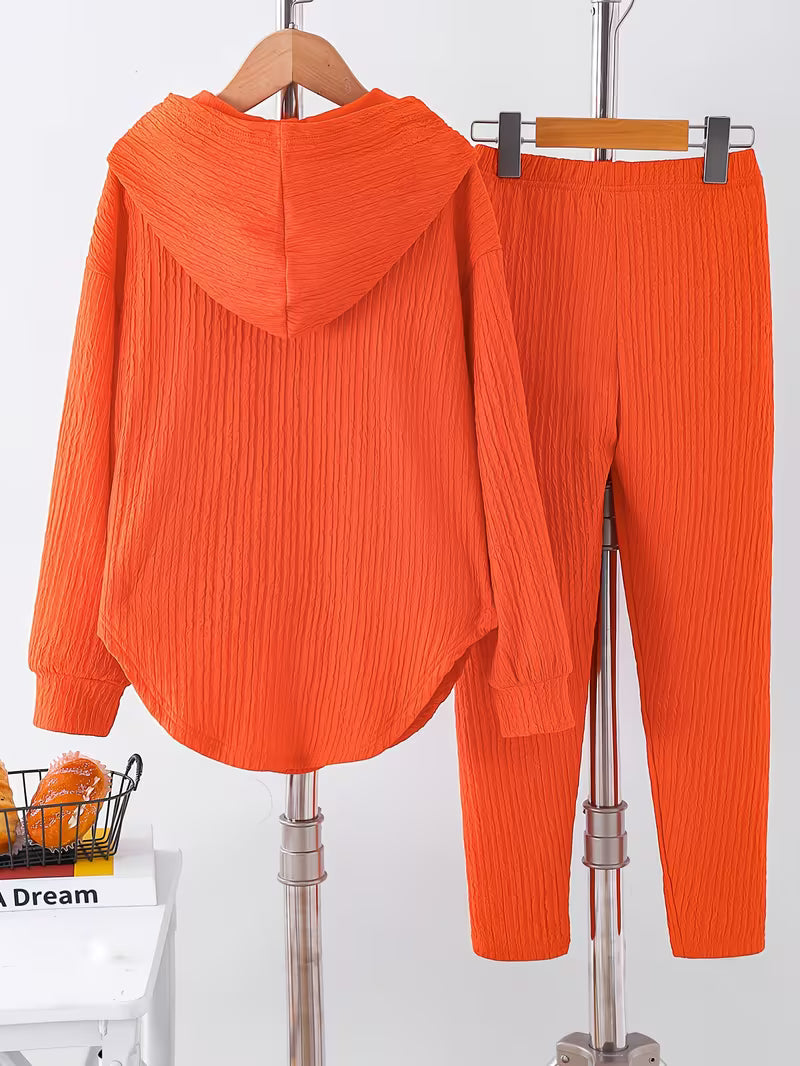 Berenika – Lässiges Kapuzen Top And Leggings