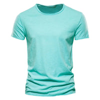 Cyan-Blau