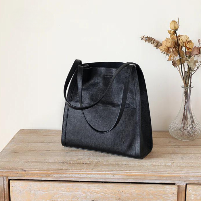 Damenhandtasche aus Veganes Leder – Klassische Schultertasche für Alltag & Büro
