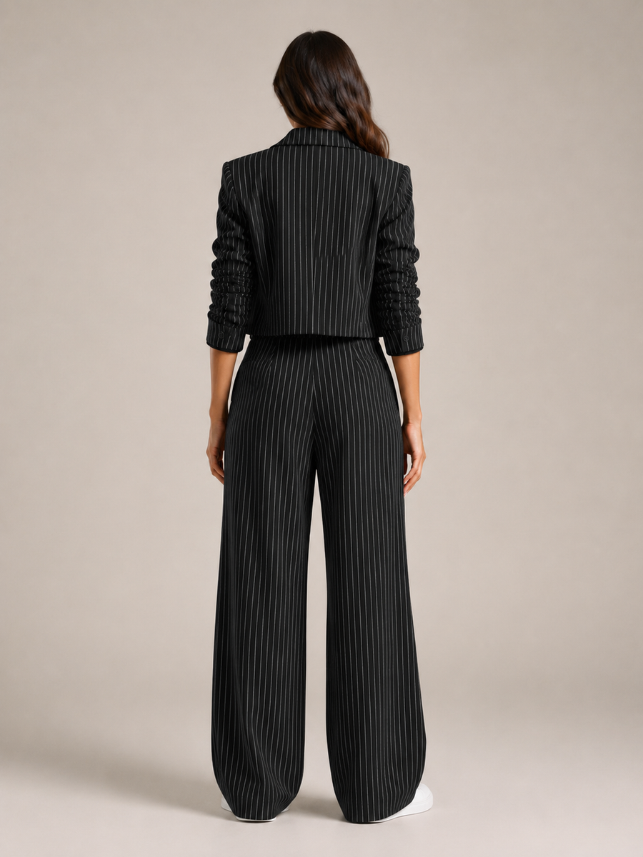 Hosenanzug Damen Nadelstreifen mit Cropped Blazer
