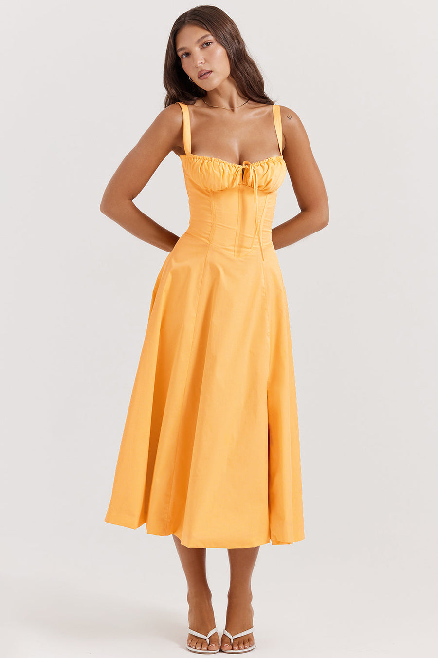 Merle - Midikleid mit tailliertem Oberteil und ausgestelltem Rock | Minikleid mit Spaghettiträgern