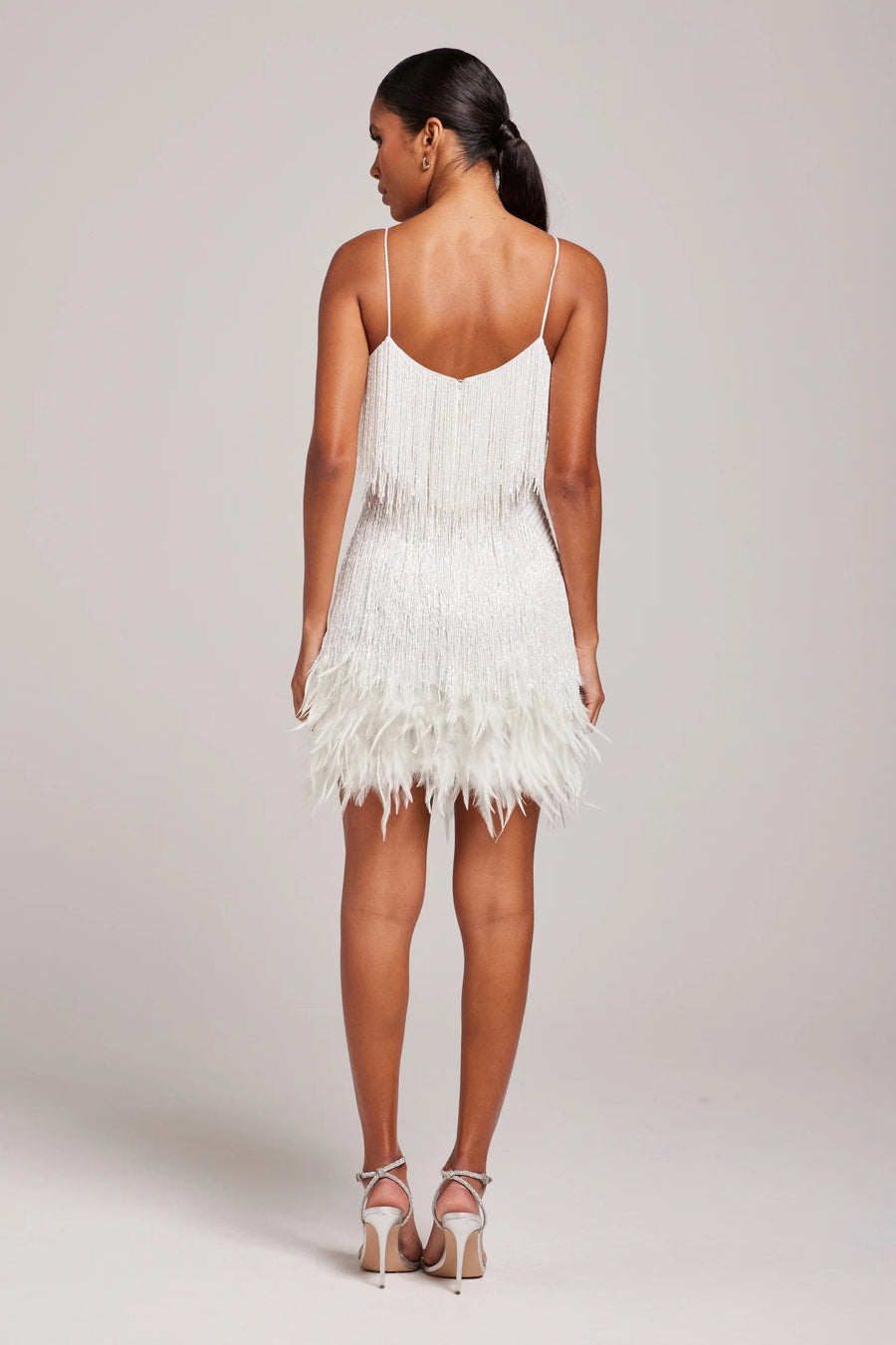 Mia | Cocktailkleid mit Fransen und Federn Trägerkleid V-Ausschnitt