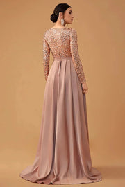 Damen Abendkleid mit Paillettenoberteil und fließendem Rock