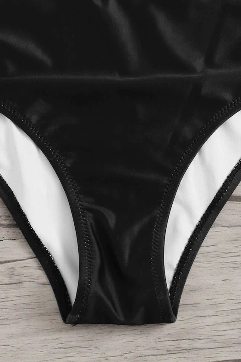 Damen-Badeanzug mit Neckholder und Keyhole-Ausschnitt
