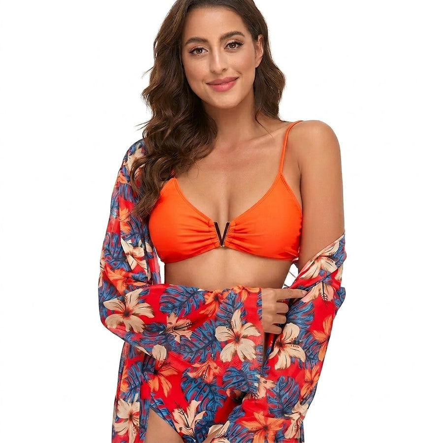 Damen Bikini Set mit floralem Überwurf und V förmigem Metallelement