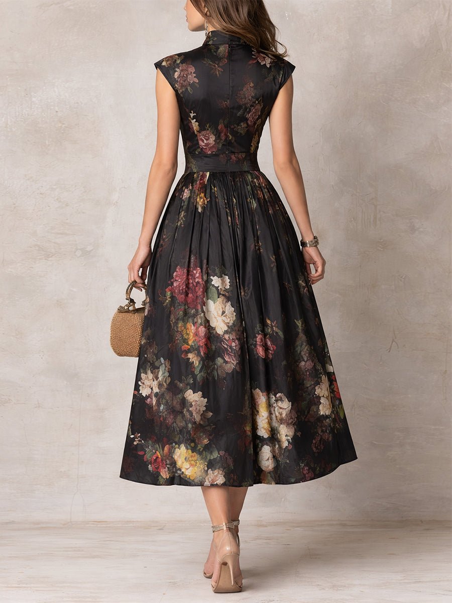 Elfriede | Damen Blumen Satin Plissee Midi Kleid Schlüsselloch Ausschnitt