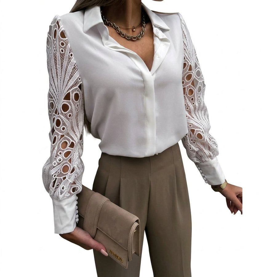 Damen-Bluse mit Cut-out-Ärmeln und Umlegekragen