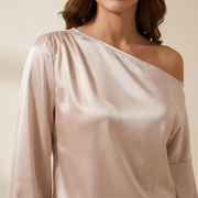 Damen-Bluse mit One-Shoulder-Ausschnitt und Ballonärmeln